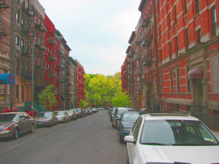 Street next to Central Park Hostel